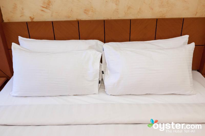 Stayinn Gateway Hotel Apartment Kuching Esterno foto