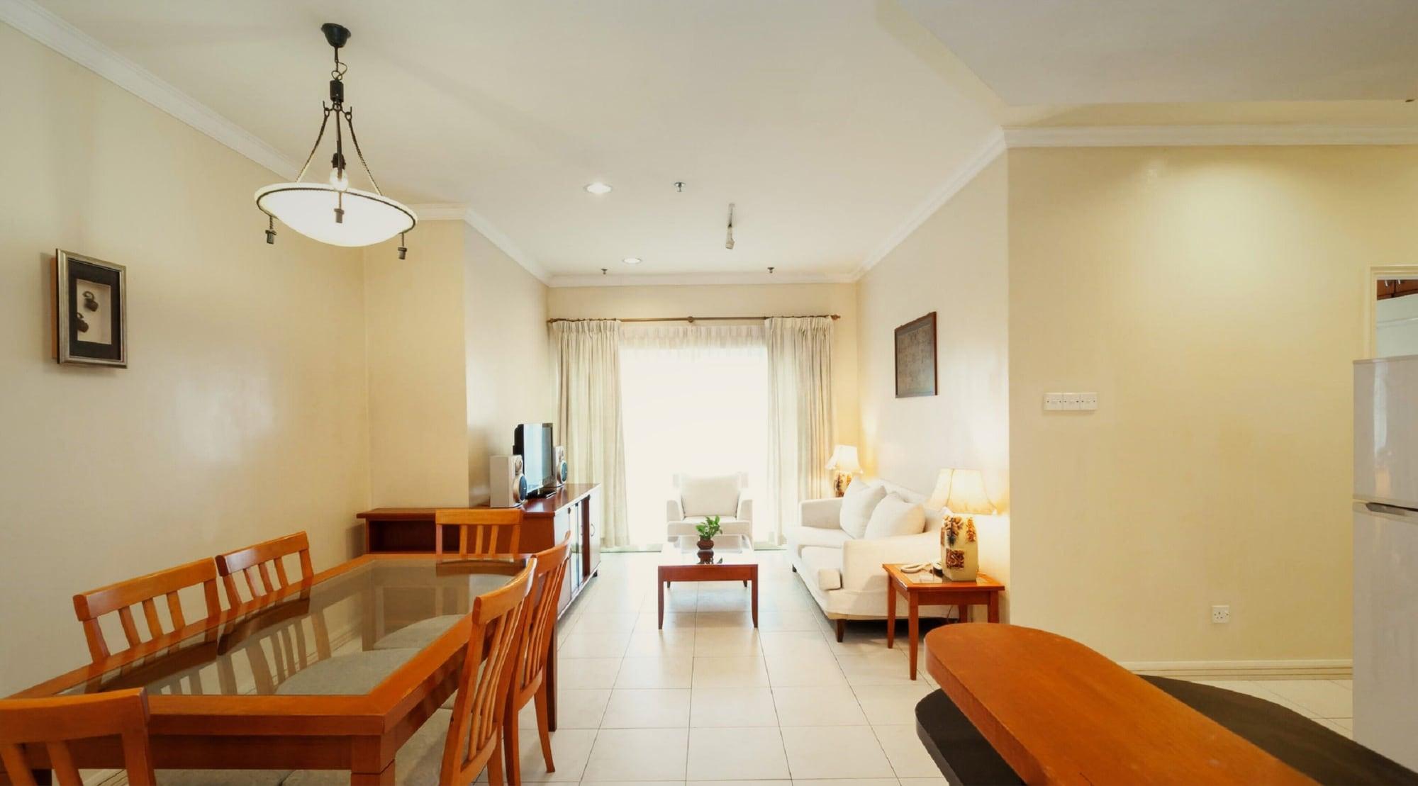 Stayinn Gateway Hotel Apartment Kuching Esterno foto