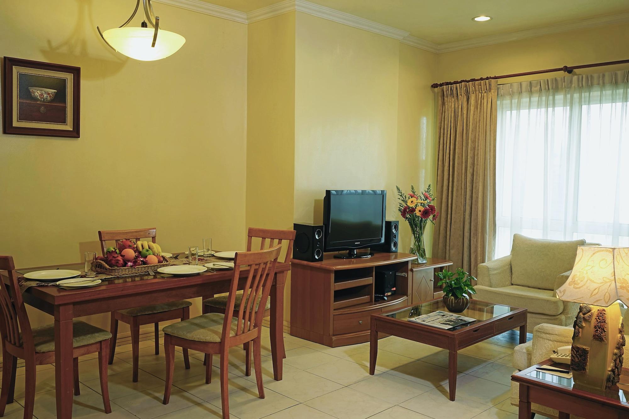 Stayinn Gateway Hotel Apartment Kuching Esterno foto