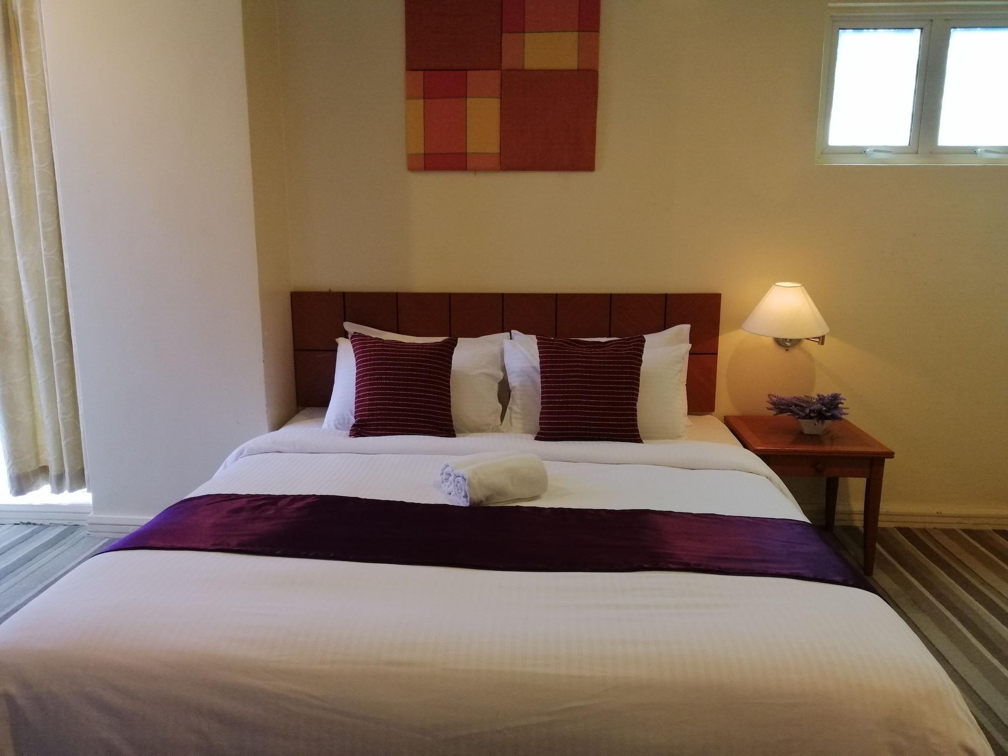 Stayinn Gateway Hotel Apartment Kuching Esterno foto