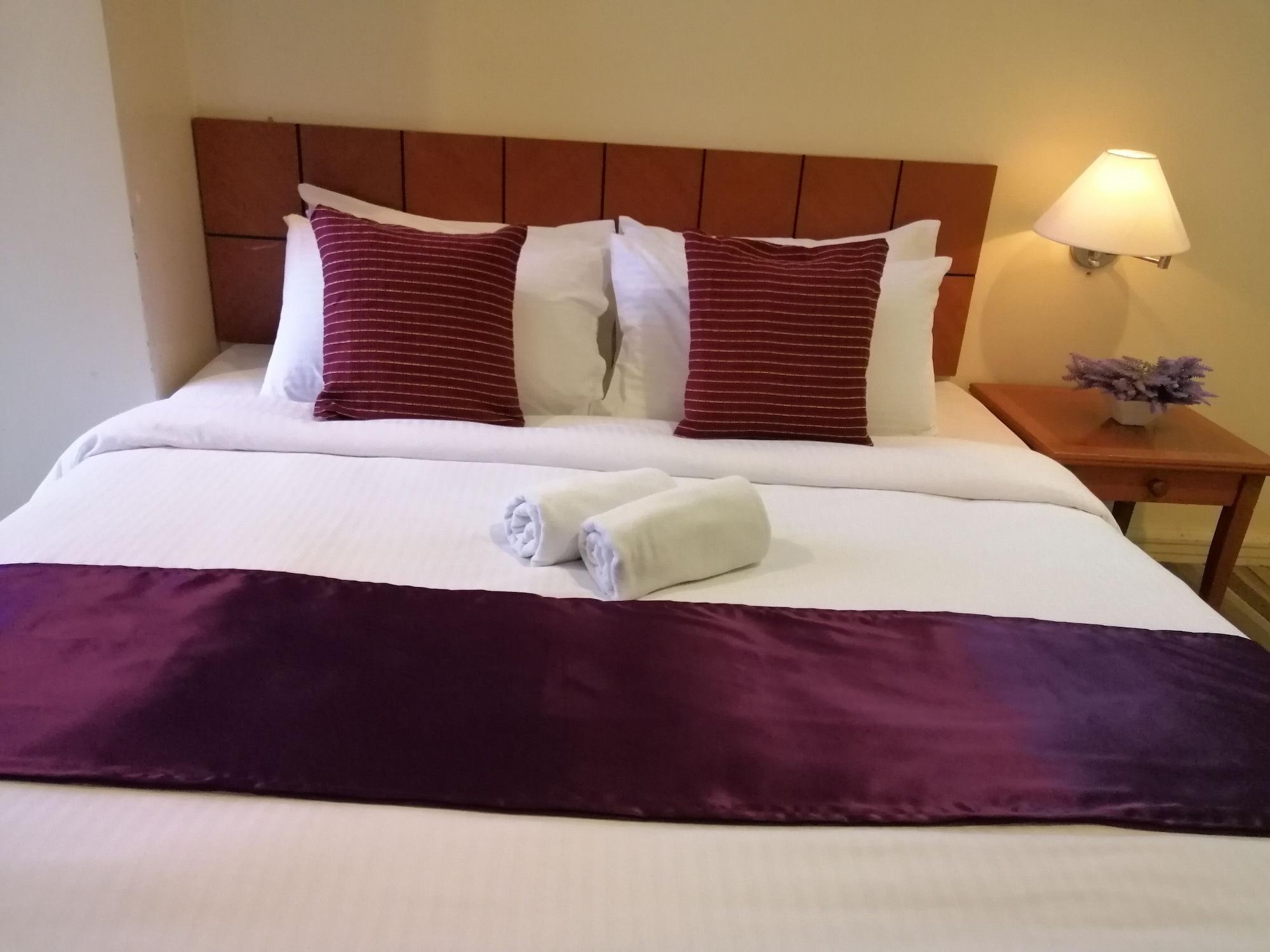Stayinn Gateway Hotel Apartment Kuching Esterno foto