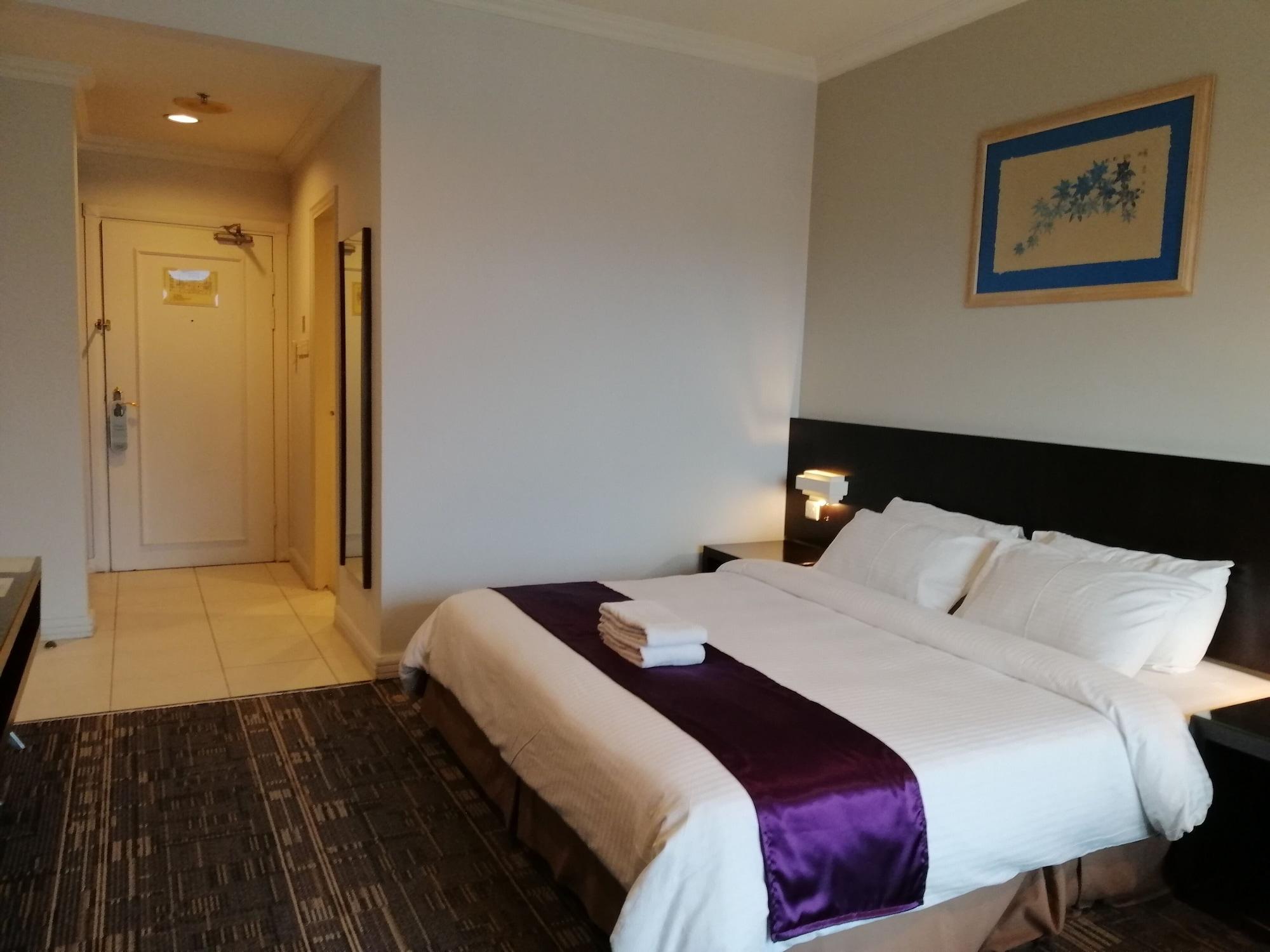Stayinn Gateway Hotel Apartment Kuching Esterno foto