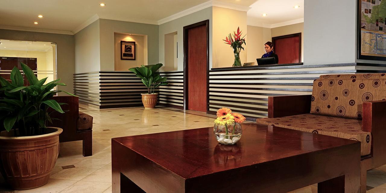 Stayinn Gateway Hotel Apartment Kuching Esterno foto