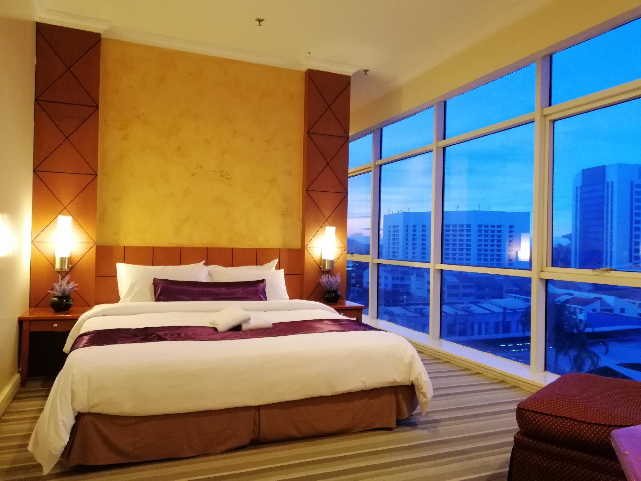 Stayinn Gateway Hotel Apartment Kuching Esterno foto